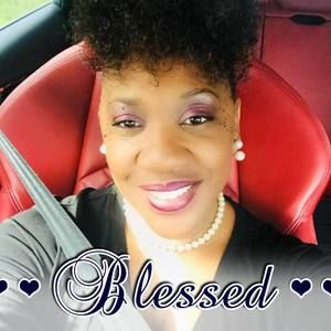 Meet your Posher, Lillie